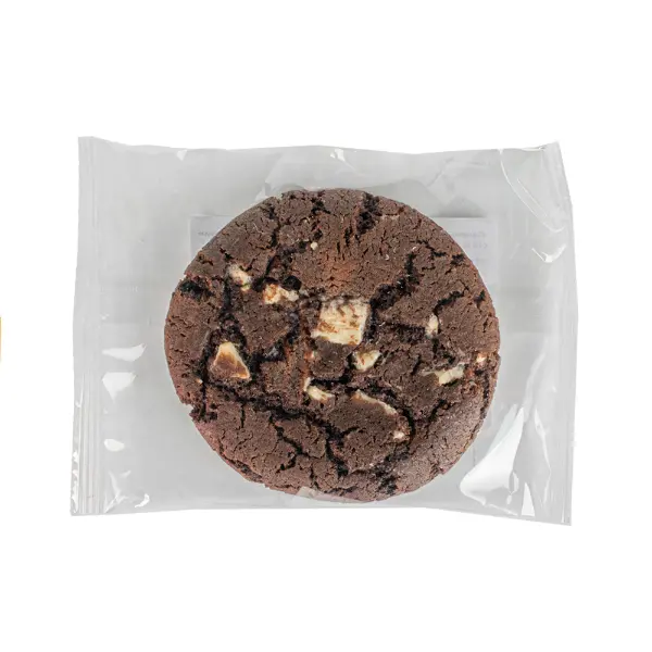 Кукис шоколадный с белой шоколадной глазурью Сheeseberry 70гр, 28шт/кор прозрачная упаковка